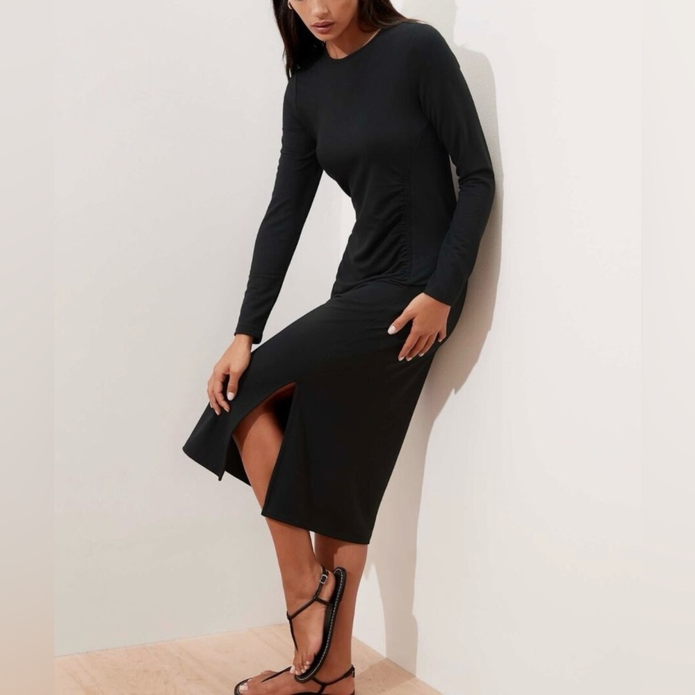 Banana Republic Factory Ruched Black Long Sleeve Dress Size Medium NWT - Picture 1 of 13